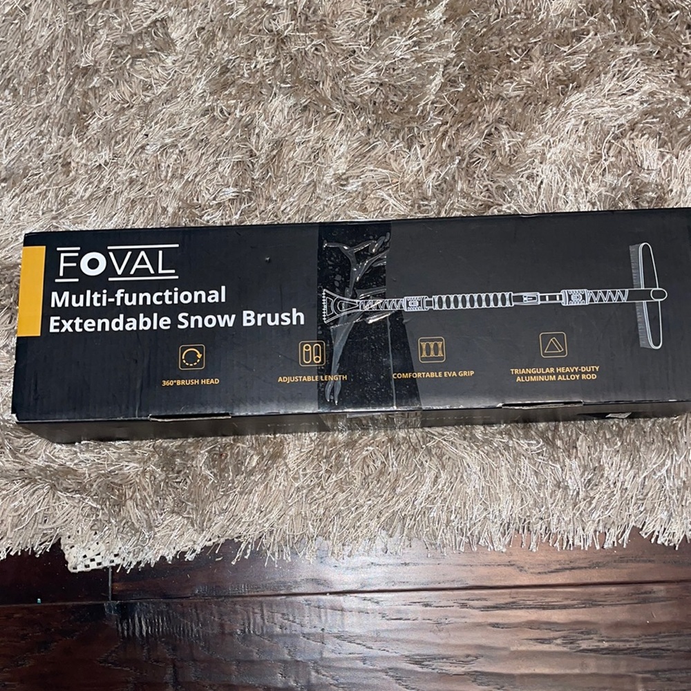 Foval multi- functional extendable snow brush
